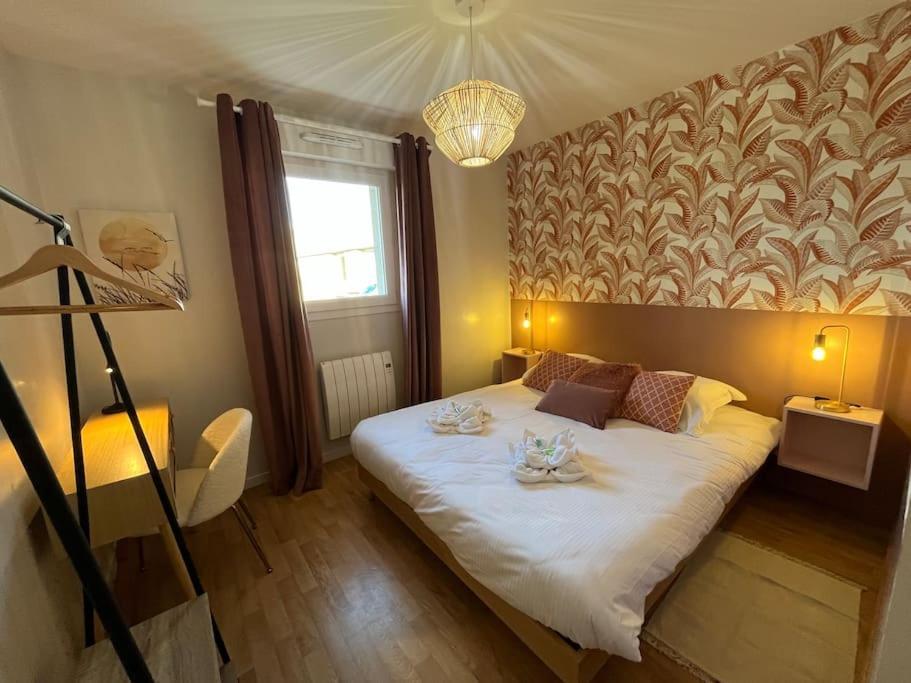 Dahlia, Appt Cosy Avec Parking Et Balcon Apartment Caen Ngoại thất bức ảnh