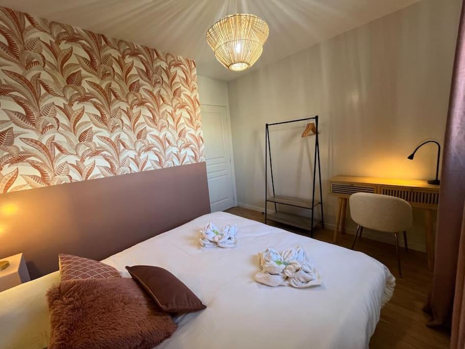 Dahlia, Appt Cosy Avec Parking Et Balcon Apartment Caen Ngoại thất bức ảnh