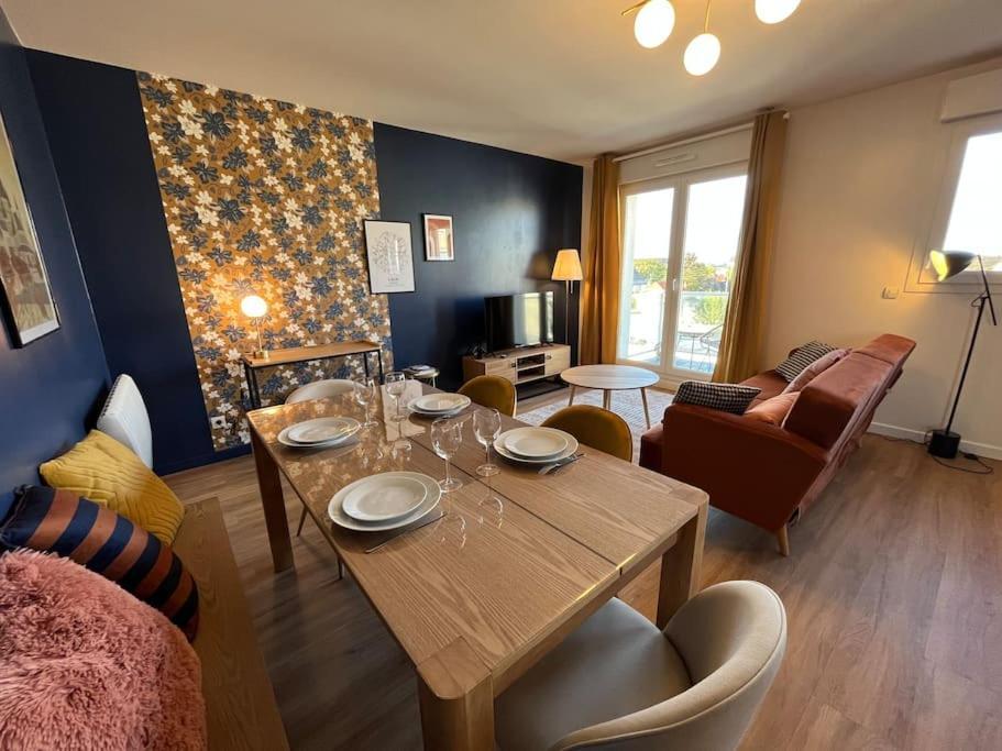 Dahlia, Appt Cosy Avec Parking Et Balcon Apartment Caen Ngoại thất bức ảnh
