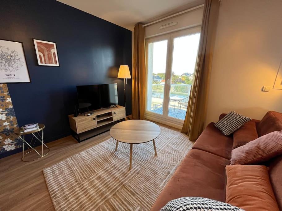 Dahlia, Appt Cosy Avec Parking Et Balcon Apartment Caen Ngoại thất bức ảnh